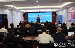 挖掘和培育具有行业立异和使用价值的“人工智